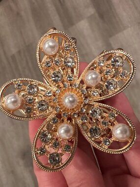 2 Gold Pearl Rhinestone Flower Hair Claw Clips Bridal Wedding Formal Set - NWOT